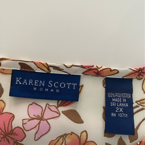 Karen Scott Top - Picture 7 of 7